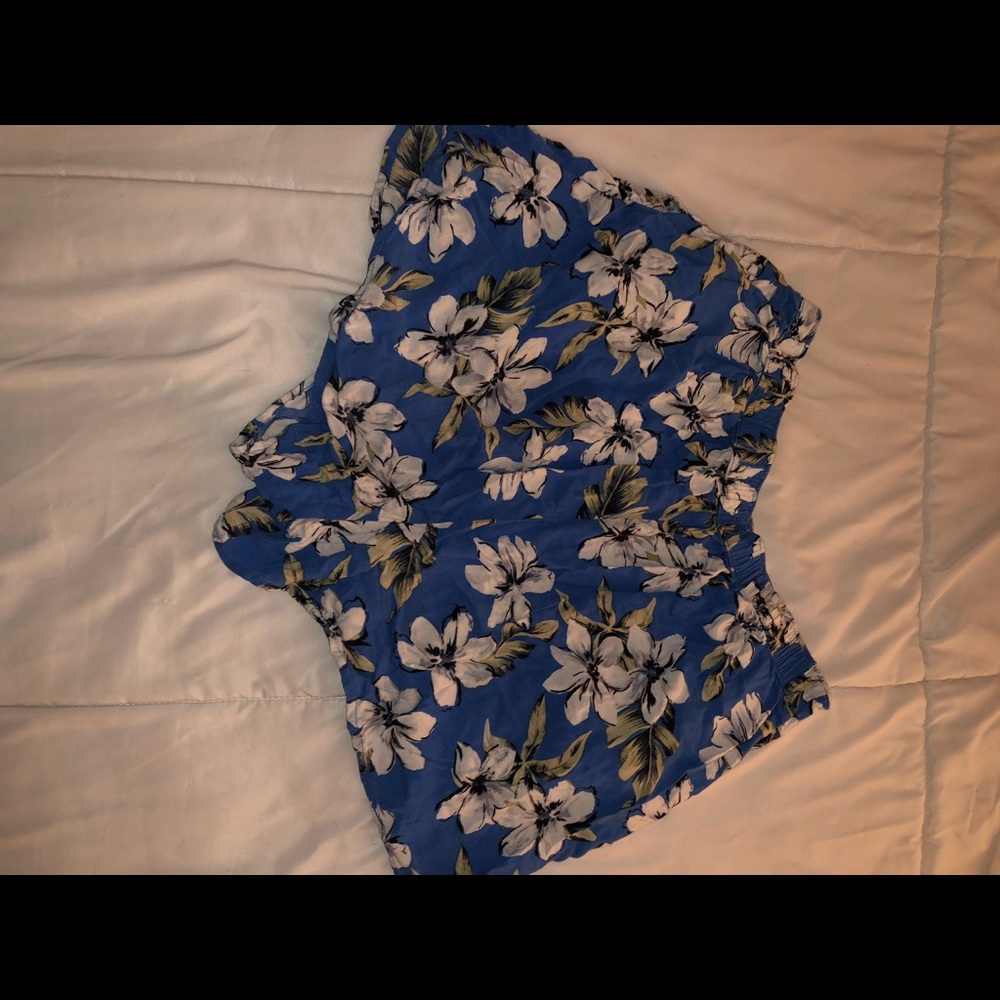 Hollister shorts